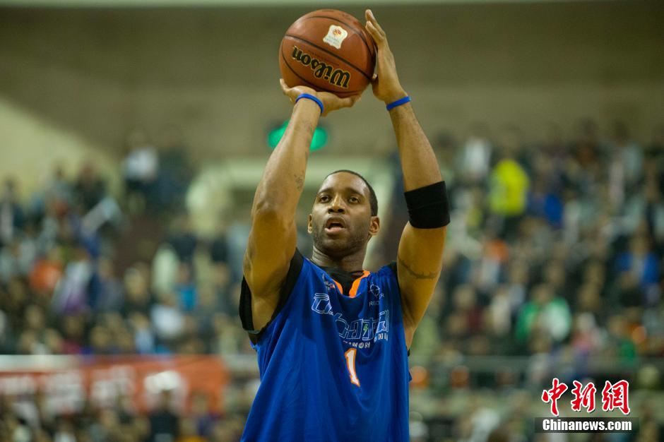 奥马刺队多 奥马刺队多