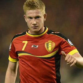 虽然他依然 虽然他依然