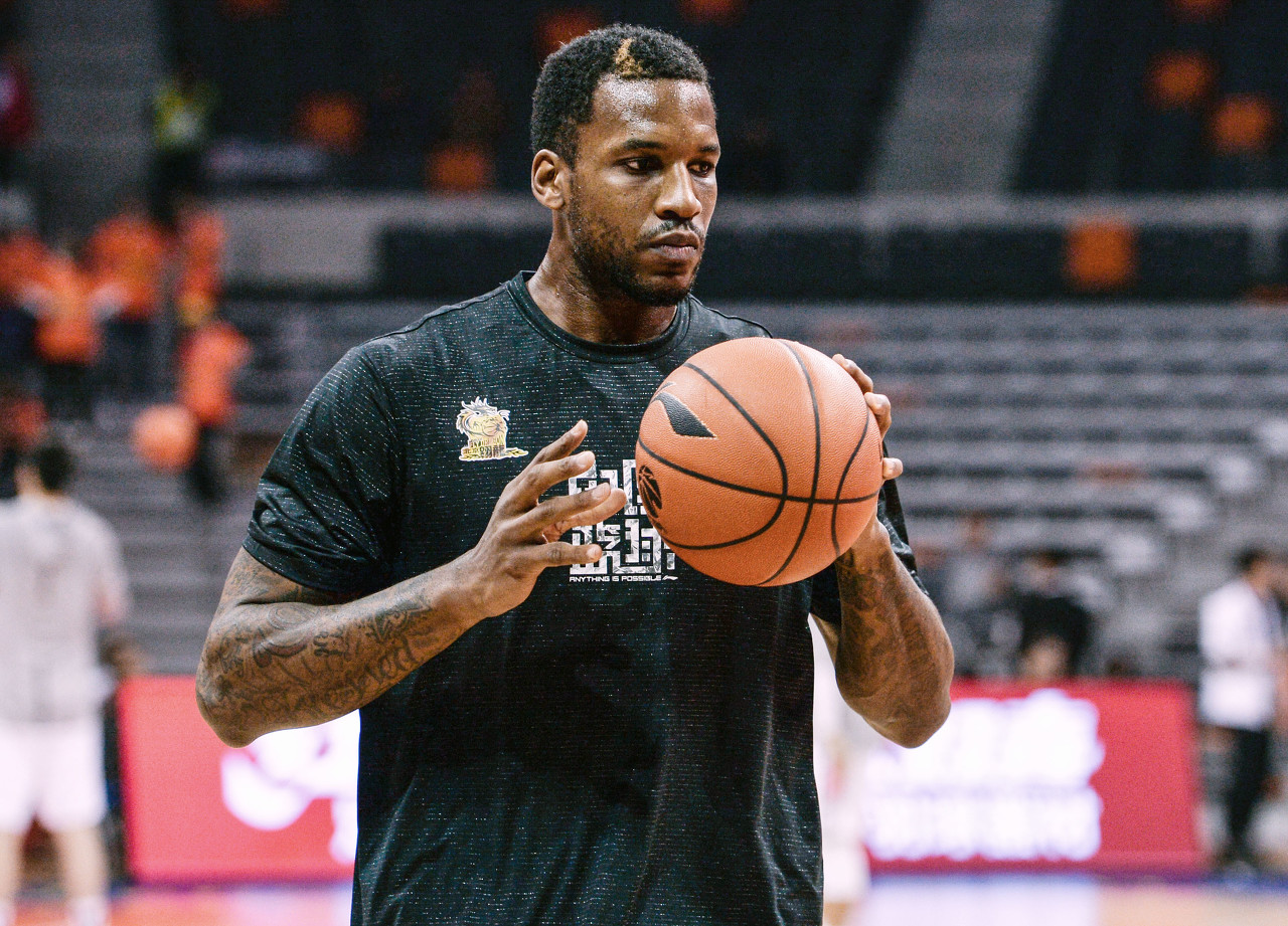 人一起向上